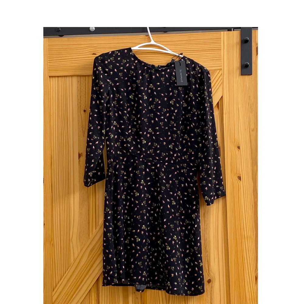 Cute Spring Dress! - Picture 2 of 2
